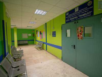I volontari della Fondazione Abio sono attivi nel reparto di gastroenterologia "Trambusti" dell'ospedale pediatrico Giovanni XXIII di Bari